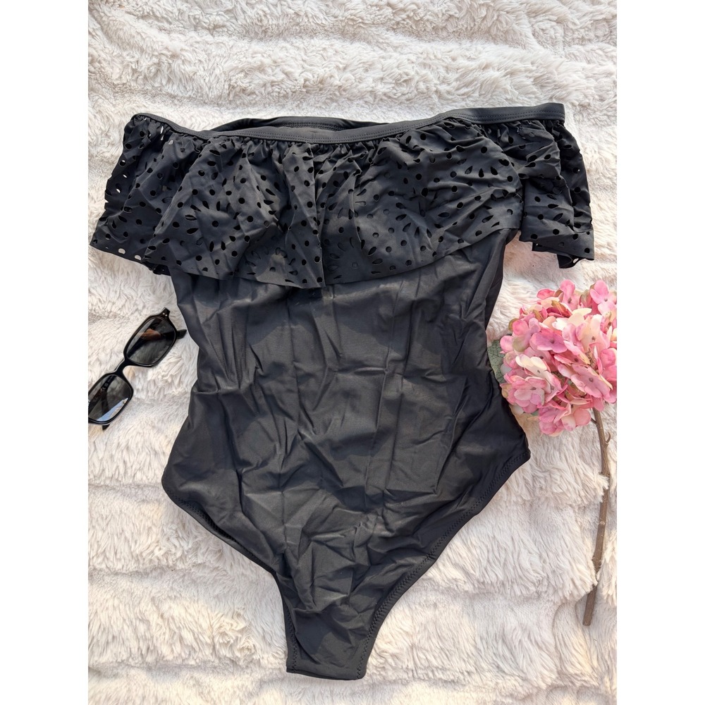CUPSHE Black Off-Shoulder Ruffle One-Piece Swimsuit | NWT - SIZE L - Picture 4 of 8